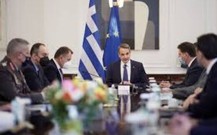 Ο Κ. Μητσοτάκης θέλει να τελειώνει με την Αναθεώρηση πριν  οδηγήσει τη χώρα σε εκλογές