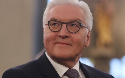 Σταϊνμάιερ: Παραβίαση του διεθνούς δικαίου στο Ιράν - Μόνιμη ζημιά στις διατλαντικές σχέσεις