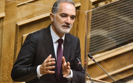 Βουλή: Κόντρα Γεωργιάδη με Σαλμά στον διαγωνισμό του ΕΚΑΠΥ