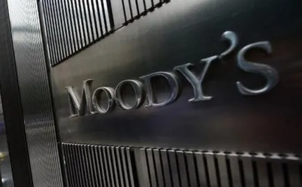 H Moody’s αναβάθμισε το outlook της Εθνικής Τράπεζας