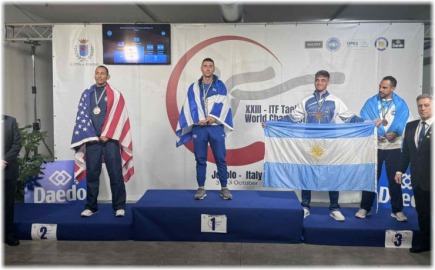 Κυριάκος Κωνσταντινίδης: Ο Έλληνας βετεράνος στην κορυφή του κόσμου στο Taekwondo ITF