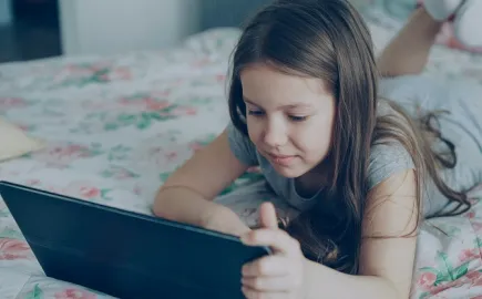 «Μπλόκο» στα social media για παιδιά κάτω των 15 ετών σχεδιάζει η Κομισιόν