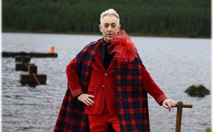 Ο Άλαν Κάμινγκ παρουσιαστής των BAFTA 2026