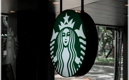 Starbucks: Προς πώληση πλειοψηφικού πακέτου στην Ιαπωνία με αποτίμηση $3 δισ.