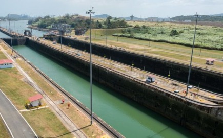 Παναμάς: Έφοδος σε θυγατρική της CK Hutchison για τα λιμάνια της Διώρυγας