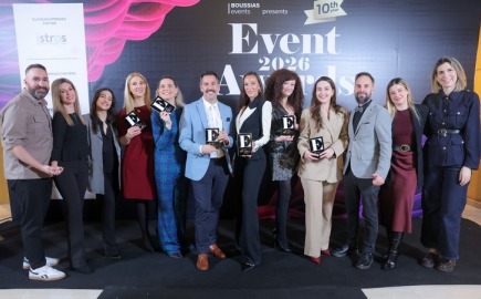 Τρία βραβεία στα Event Awards για την PR ενέργεια «Κερνάει ο Μάκης» με τον viral ήρωα του Eurojackpot