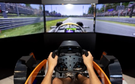 Ζήσε μια μοναδική εμπειρία ταχύτητας και διεκδίκησε ένα ταξίδι στο McLaren Technology Center στο Λονδίνο