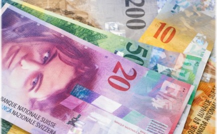 Η Ελβετία παρεμβαίνει στο φράγκο, ρισκάρει σύγκρουση με τις ΗΠΑ