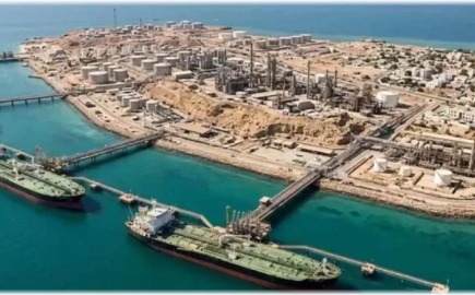 Γιατί ο Τραμπ στοχεύει το ιρανικό νησί Χαργκ και τι σημαίνει για την αγορά πετρελαίου