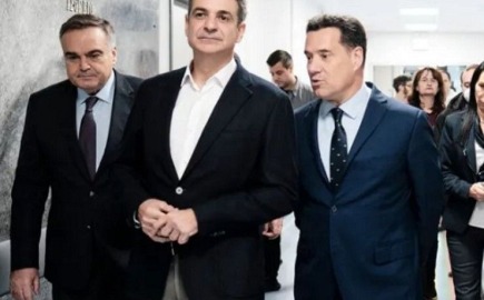 Οι εξελίξεις που μπορεί να αλλάξουν το πολιτικό σκηνικό