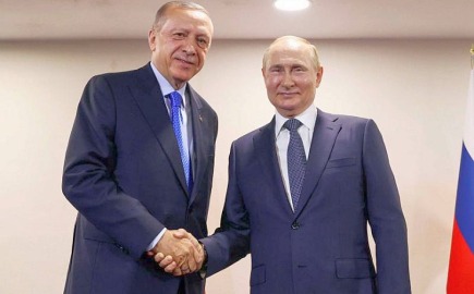 Τέλος εποχής για τη συμμαχία Πούτιν - Ερντογάν; Η Τουρκία ανοίγει δρόμο στην Ουκρανία
