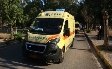 Μαύρη νύχτα στους δρόμους: Τέσσερις νεκροί σε τροχαία μέσα σε λίγες ώρες