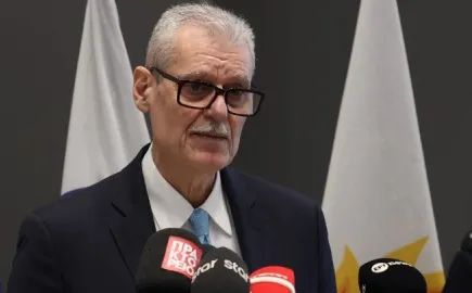 Ε. Τουρνάς: Εξαιρετικά κρίσιμη η αυριανή μέρα-Στο «κόκκινο» για πυρκαγιά 5 νομοί 