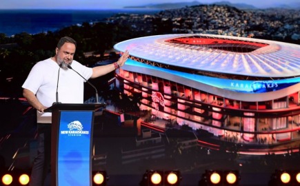 Ολυμπιακός: Ο Β. Μαρινάκης παρουσίασε το «Νέο Στάδιο Γ. Καραϊσκάκης»