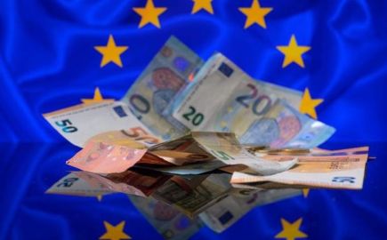 Από τα περίπου 14 δισ. ευρώ που έχουν χρησιμοποιηθεί έως σήμερα, μόλις 4,7 δισ. έχουν κατευθυνθεί σε επενδύσεις παγίου κεφαλαίου
