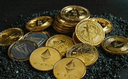 Bitcoin στις $80.000: Η αγορά crypto ανακάμπτει, αλλά όχι ομοιόμορφα