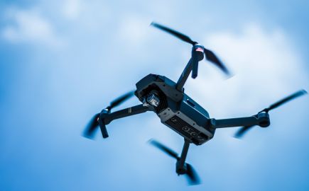 Παραλίες: Έλεγχοι με drones στις παραλίες - Πρόστιμα έως 73.000 ευρώ και σφραγίσεις επιχειρήσεων