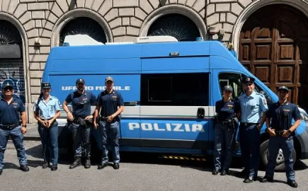 Κοινές περιπολίες Ιταλών και Ελλήνων αστυνομικών στην περιοχή σιδηροδρομικού σταθμού της Ρώμης