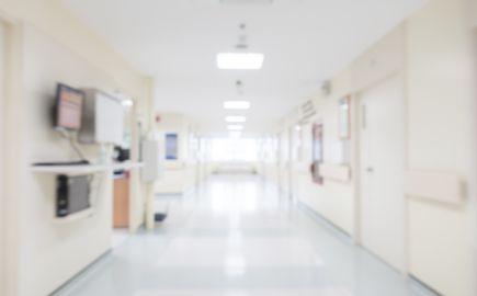 Ξεκίνησε η αποστολή των πρώτων SMS για αξιολόγηση ογκολογικών και παιδιατρικών ασθενών