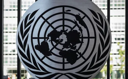 ΟΗΕ κατά Meta: Φρένο στους αλγόριθμους που «παγιδεύουν» τα παιδιά στα social media