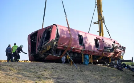 Ουγγαρία: 12 νεκροί, τουλάχιστον 10 τραυματίες σε δυστύχημα με πολωνικό λεωφορείο