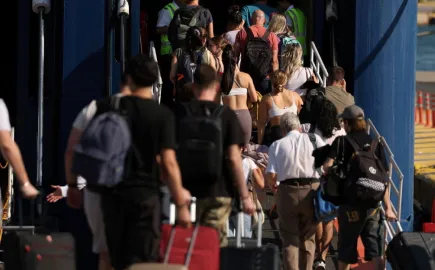 Πειραιάς: Εμπλοκή άγκυρας σε επιβατηγό πλοίο κατά τον απόπλου