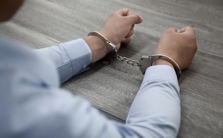Ημαθία: Εξαπάτησαν ηλικιωμένες και απέσπασαν κοσμήματα αξίας 57.800 ευρώ