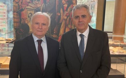 Χαρακόπουλος σε Ανδριανό: Να αλλάξει το θεσμικό πλαίσιο αποζημιώσεων για βιολογικά προϊόντα