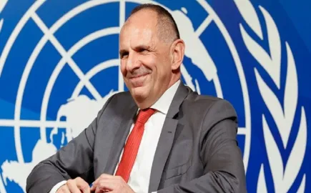 Γεραπετρίτης στον ΟΗΕ: Ισχυρό διεθνές πλαίσιο και εποπτικός φορέας για την Τεχνητή Νοημοσύνη