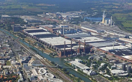 Volkswagen: Δραστική υποβάθμιση των στόχων του 2026 – Επιβαρύνσεις-μαμούθ 10 δισ. ευρώ
