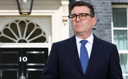 Μ. Βρετανία/Μπέρναμ: Θέλει νέα στενότερη σχέση με την ΕΕ
