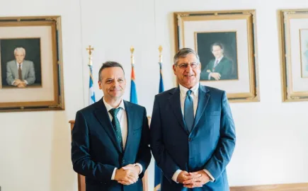 Η Εθνική Τράπεζα δωρίζει δύο ακίνητα, αξίας 10,67 εκατ. ευρώ, στον Δ. Αθηναίων