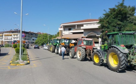 Στην αντιπροεδρία της κυβέρνησης οι εκπρόσωποι των 14 αγροτικών μπλόκων