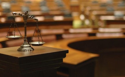 Βρετανία: Η πρώην αντιπρόεδρος της κυβέρνησης αθωώθηκε από κατηγορίες για φορολογική υπόθεση