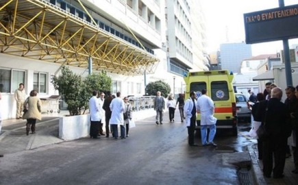 «Ευαγγελισμός»: Σοβαρή η κατάσταση της υγείας του Γ. Μυλωνάκη