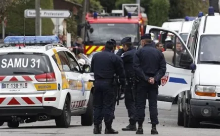 Γαλλία: Δύο νεκροί και 10 τραυματίες αφού άνδρας έπεσε "σκόπιμα" με το αυτοκίνητό του σε πεζούς 