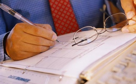 Λογιστές: Να δοθεί παράταση για την υποβολή των ΑΠΔ