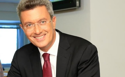 Οδεύοντας προ το χρηματιστήριο, ενισχύει το "οπλοστάσιο" της 