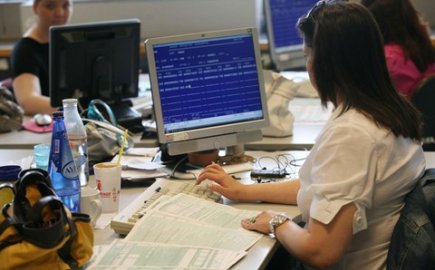 «Aνοίγει» η επικουρική ασφάλιση για χιλιάδες εργαζόμενους του Δημοσίου