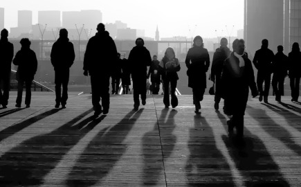 Οι ανισότητες, οι τεράστιες διαφορές στην παραγωγή μεταξύ των Περιφερειών της χώρας και η επίδραση του τουρισμού  