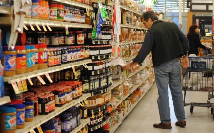 Έρευνα: Η ακρίβεια «σαρώνει» τα σούπερ μάρκετ – Στροφή στην ιδιωτική ετικέτα
