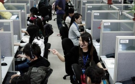 Κίνα: Η οικονομία επιβραδύνει, αλλά οι υπηρεσίες συνεχίζουν να αναπτύσσονται