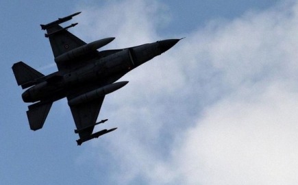 Η Ουκρανία υπογράφει σύμβαση για την αγορά 16 μαχητικών από τη Σουηδία