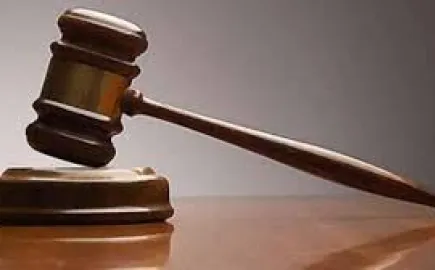Η Αρχή για το Ξέπλυμα του Βρώμικου Χρήματος δέσμευσε τραπεζικούς λογαριασμούς σε Pizza Fan και Χωριάτικο