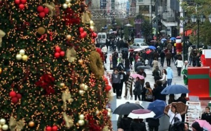 Παραμονή Χριστουγέννων: Ποιες ώρες θα είναι ανοιχτά σήμερα τα καταστήματα