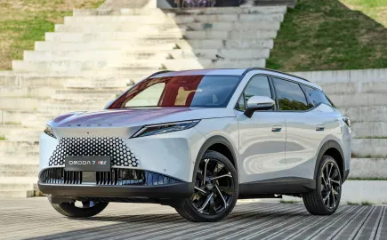 Omoda 7 PHEV: Το νέο SUV με 279 PS και ηλεκτρική αυτονομία 90 Km