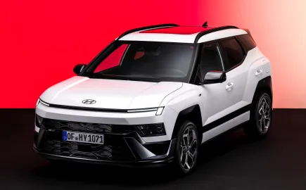 Hyundai Bayon 2027: Ριζική αλλαγή με νέα εμφάνιση και υβριδική έκδοση