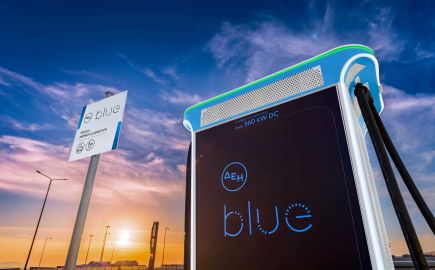 Πέντε χρόνια ΔΕΗ blue: Το μεγαλύτερο δίκτυο δημόσιας φόρτισης στην Ελλάδα