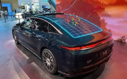 Ετοιμάζει η BYD ηλιακή οροφή που φορτίζει το ηλεκτρικό αυτοκίνητο;