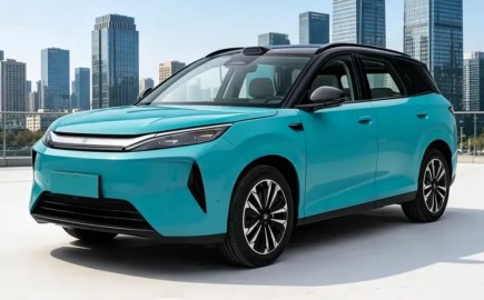 Η BYD έφτιαξε ηλεκτρικό SUV που φορτίζει πιο γρήγορα από smartphone
